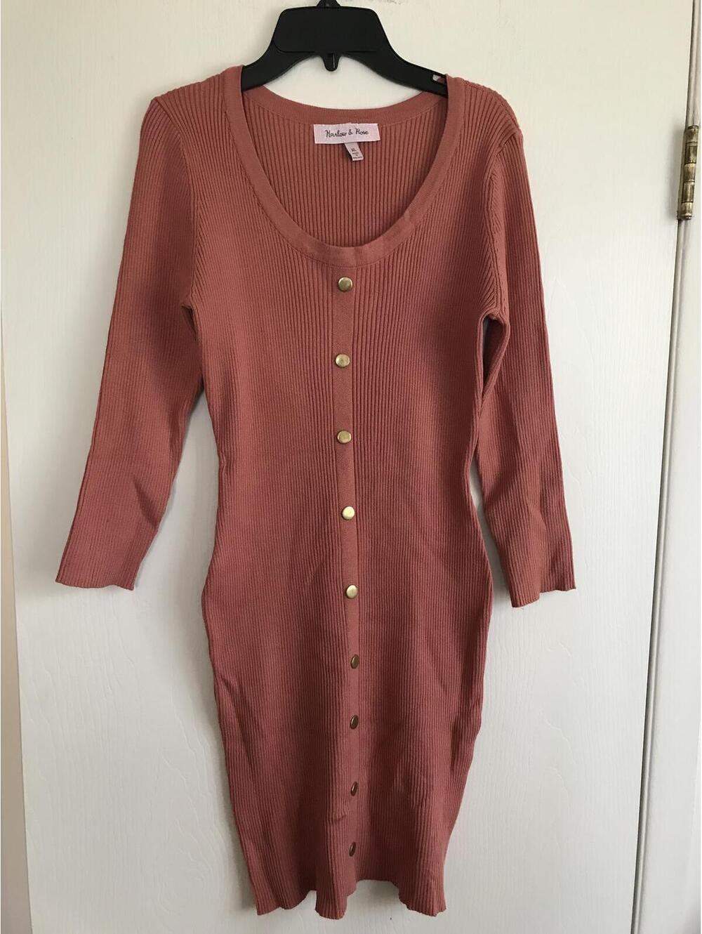 Rose Ribbed Button-Front Midi Dress